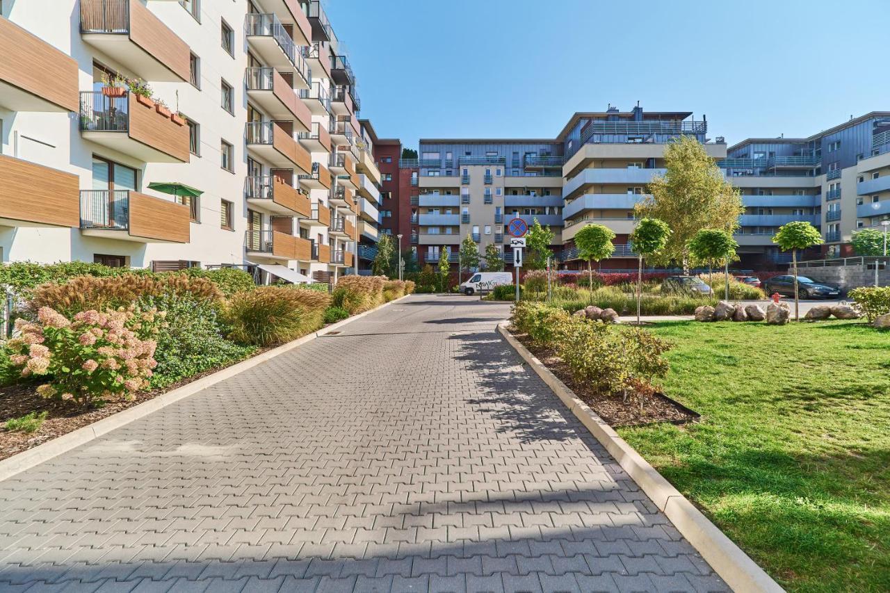 Nowa Teczowa Apartments Promenada Staromiejska By Noclegi Renters Wroclaw Dış mekan fotoğraf